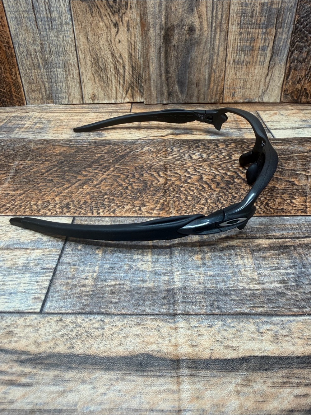 Oakley Flak 2.0 Replacement Frame Only Made in USA Black Polished Logo NO LENS - Picture 2 of 11
